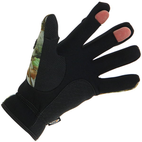 NGT Winter Wear - Fleece Snood + Neoprene Gloves