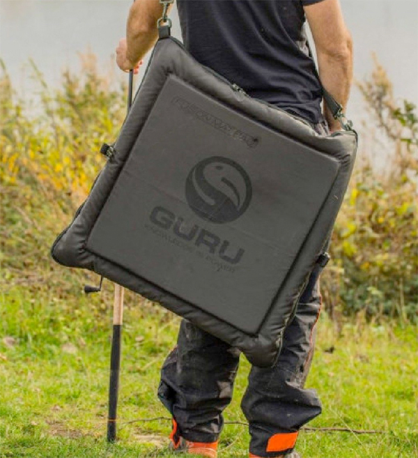 Guru Fusion Black Mat Bag Unhooking Mat