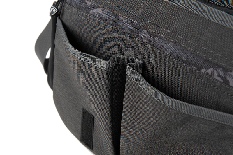Shoulder Bag Fox Rage Street Fighter Messenger Bag (Incl. 2 Tackleboxen)