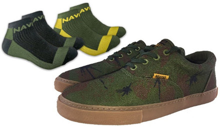 Navitas Lo Down Trainers Camo with 2 pairs of socks!