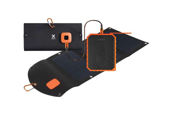 Xtorm SolarBooster Panel Black + Xtorm Rugged Power Bank